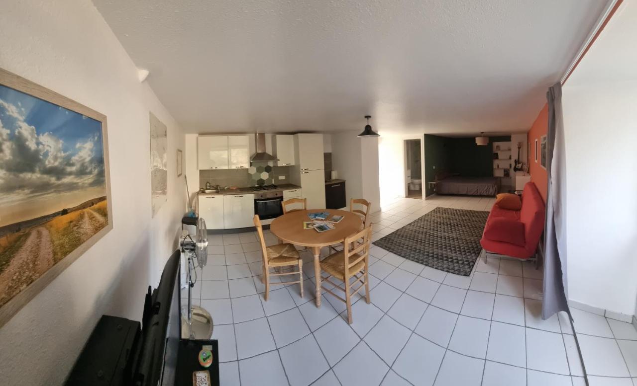 Studio En Plein Coeur De Шанак Экстерьер фото